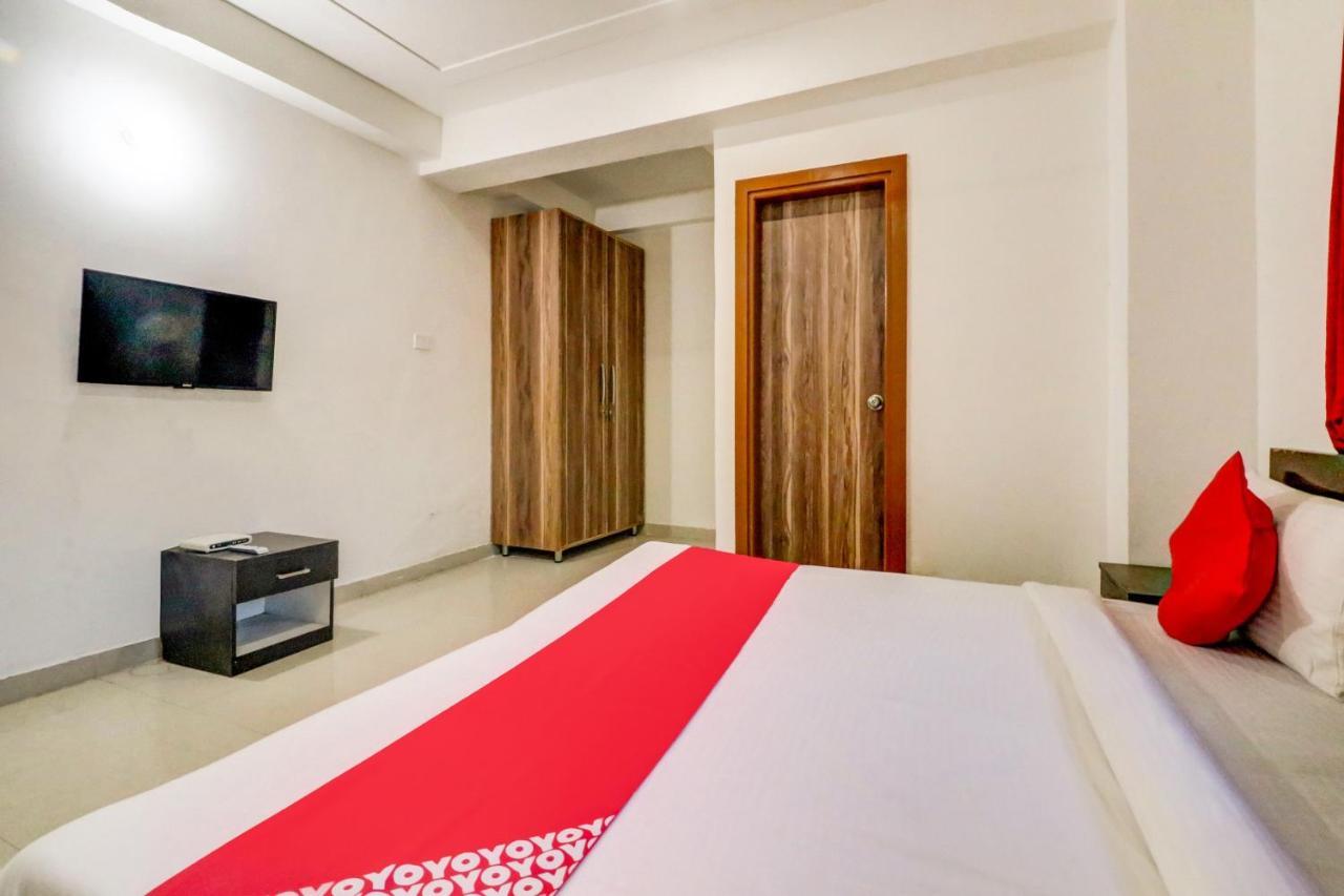 Hôtel Oyo 71597 The Shivaay Residency à Gurgaon Extérieur photo